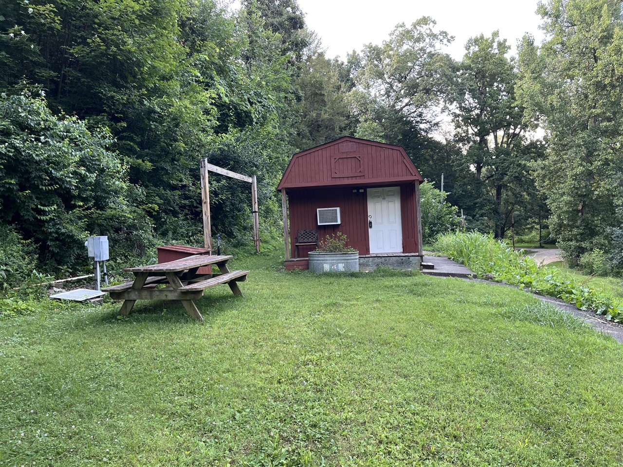 14066 Us Highway 12 Property Photo 1