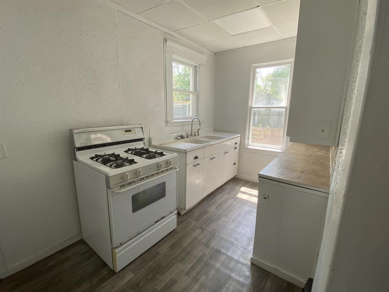 417 Locust Street Property Photo 10