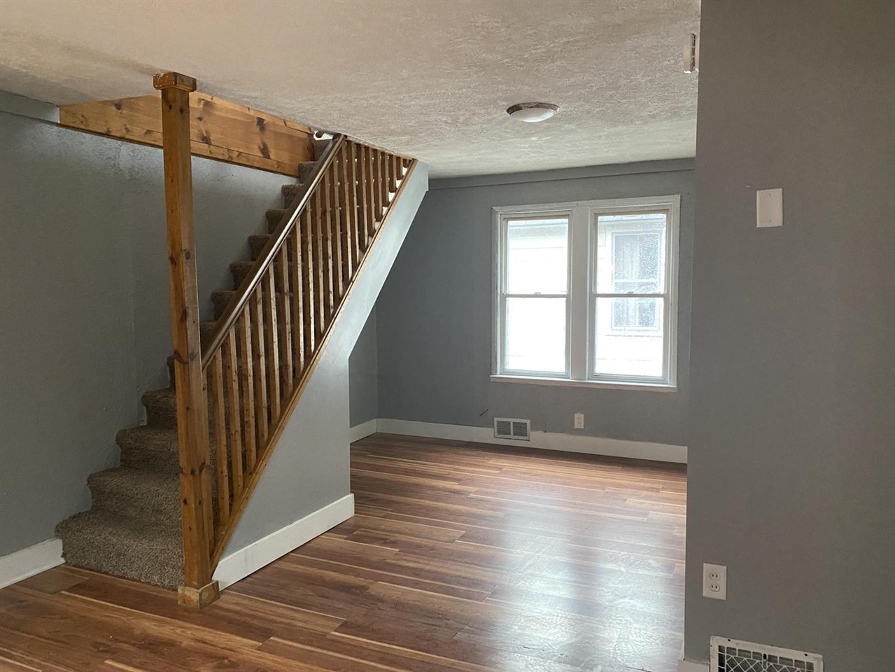 417 Locust Street Property Photo 20