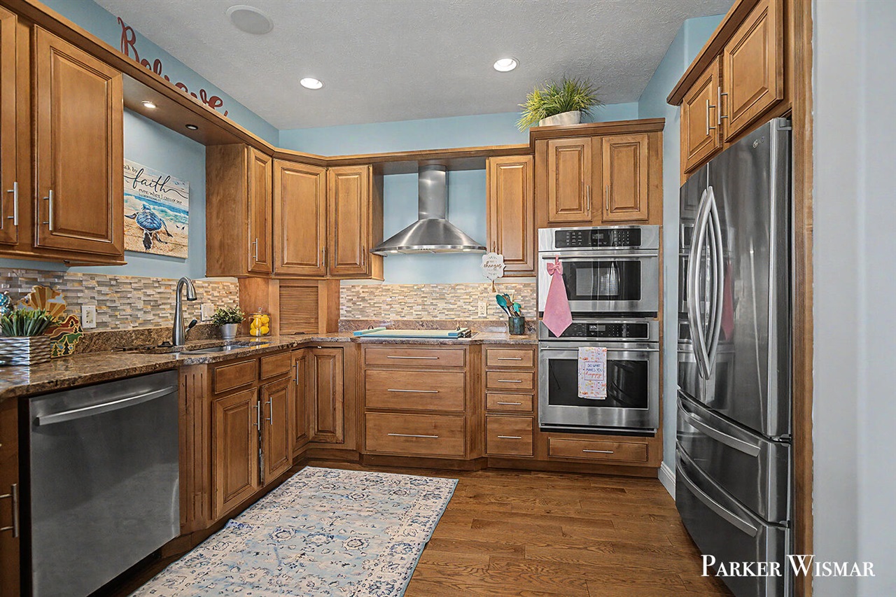 2661 Village Circle Property Photo 11