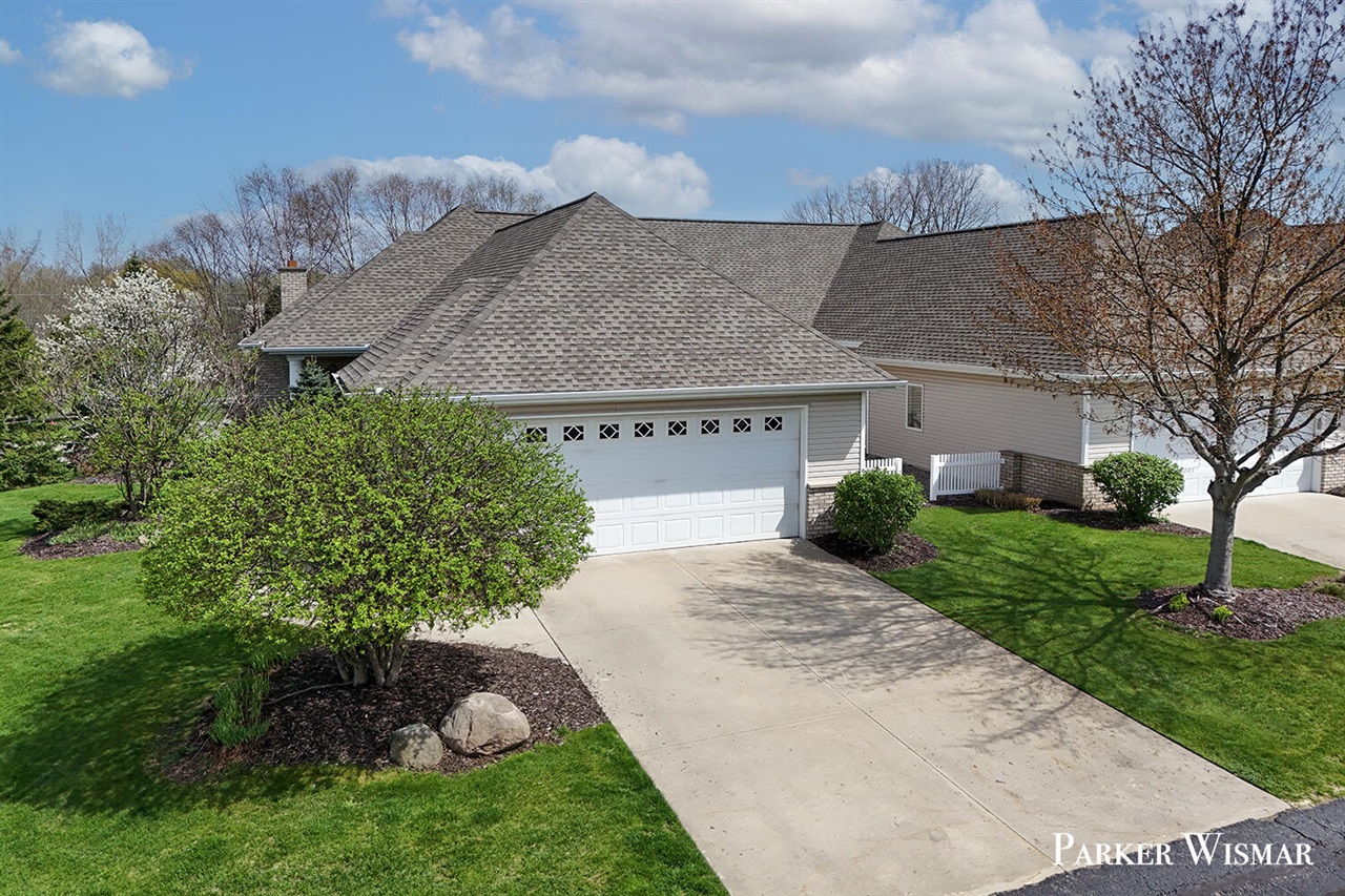 2661 Village Circle Property Photo 29