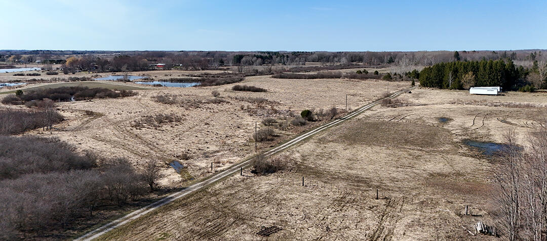3607 E Hansen Road Property Photo 11