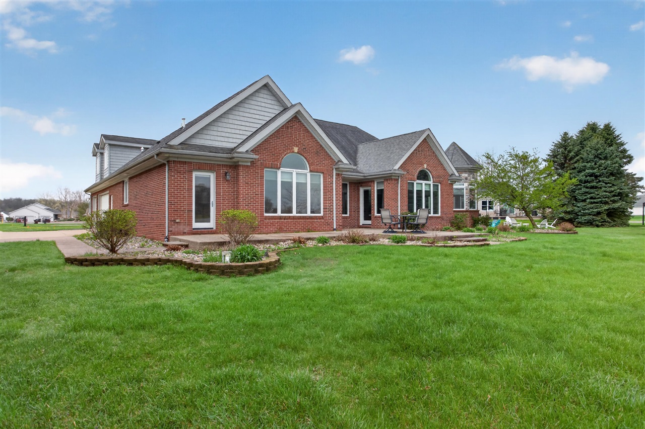 8334 Irish Mist Property Photo 2