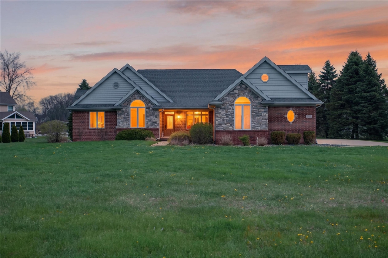 8334 Irish Mist Property Photo 5
