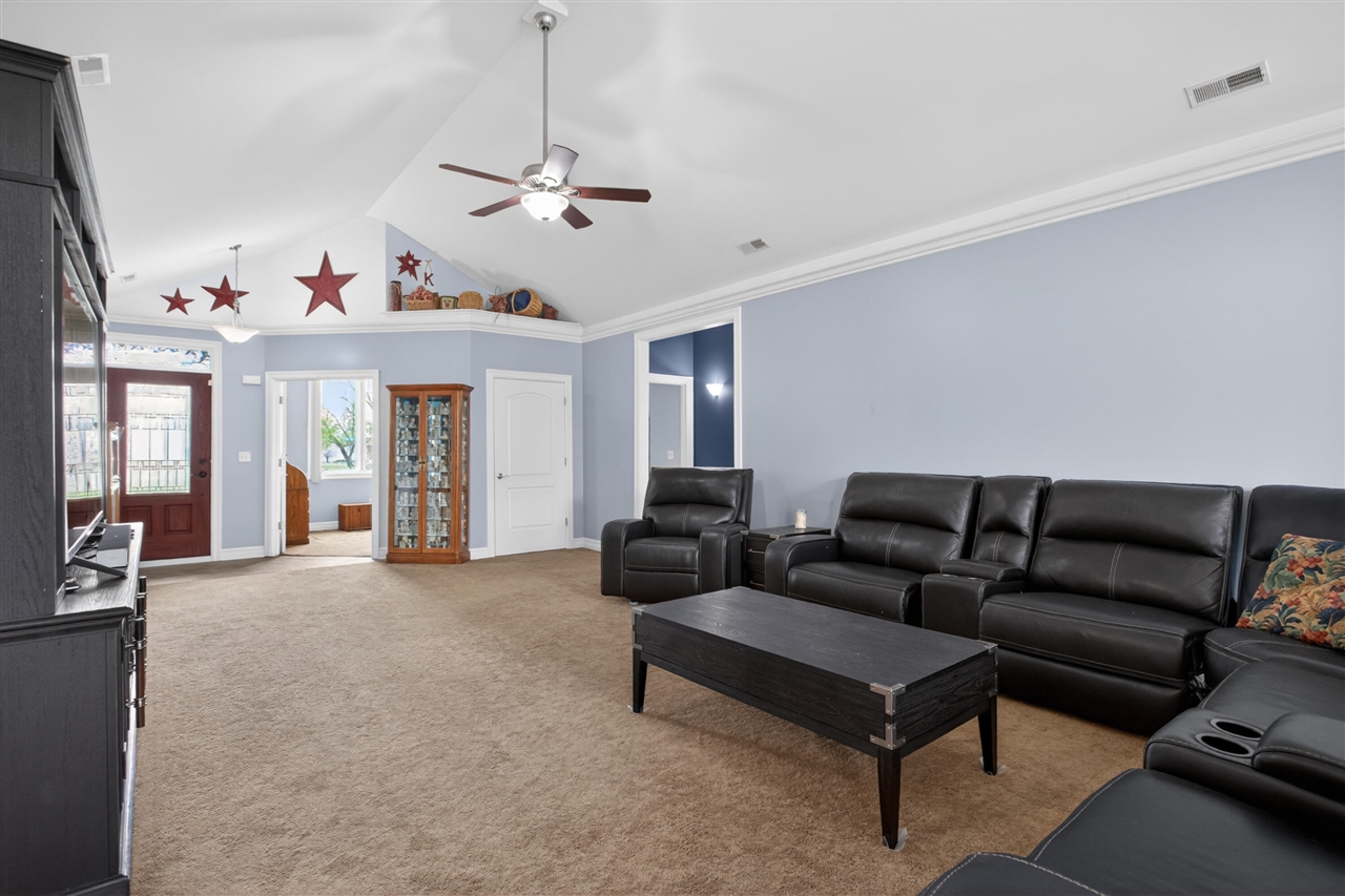8334 Irish Mist Property Photo 23