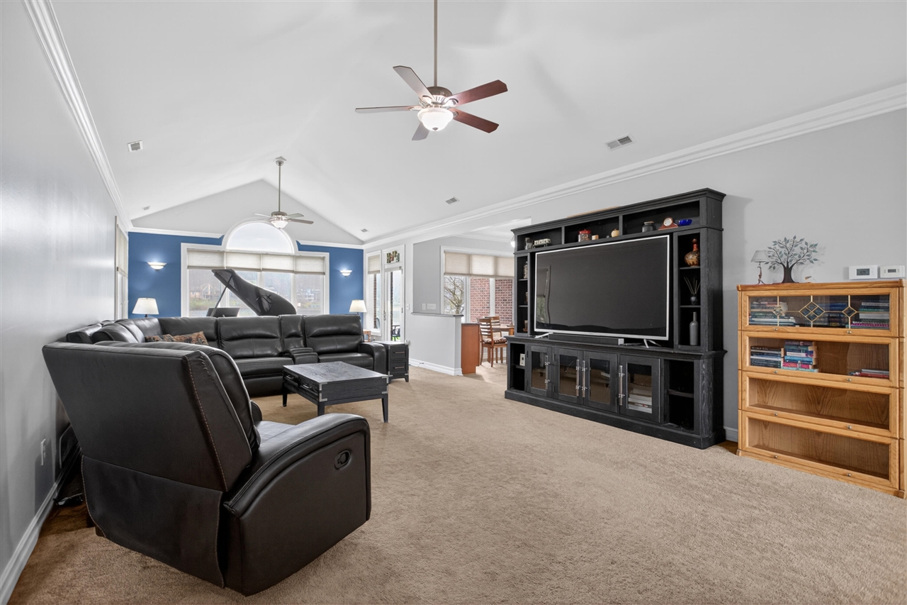 8334 Irish Mist Property Photo 28