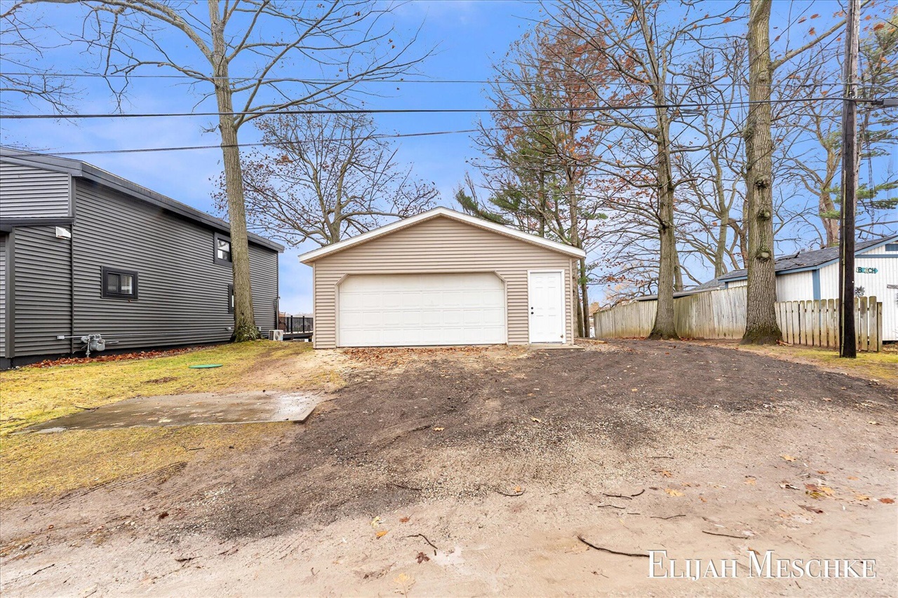 10463 Poplar Drive Property Photo 36