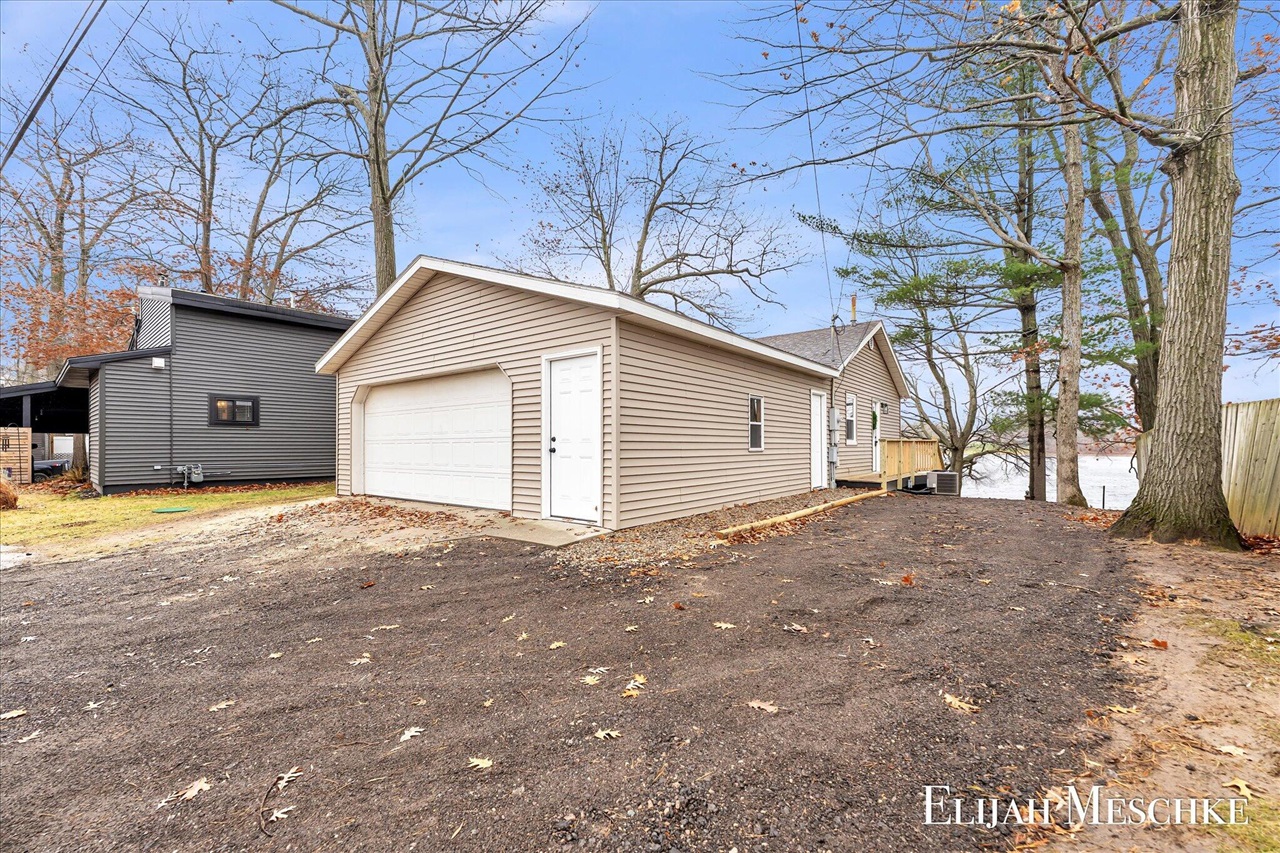10463 Poplar Drive Property Photo 37