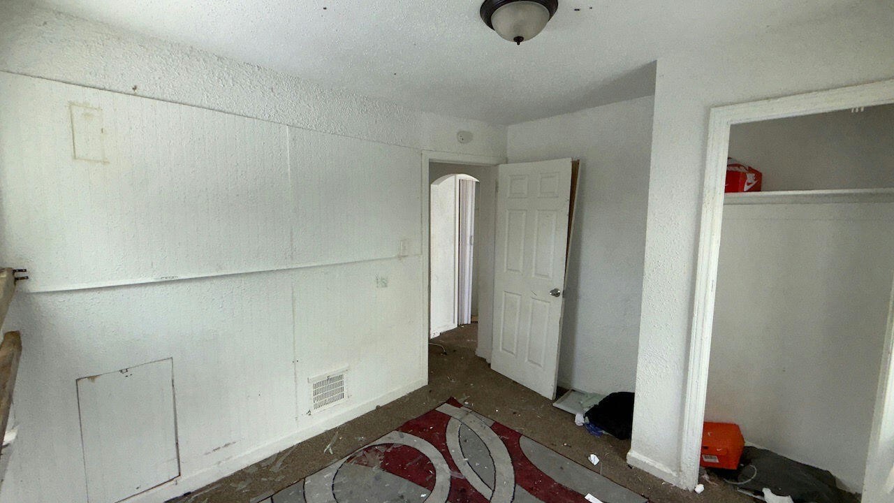 12140 Wayburn Street Property Photo 12