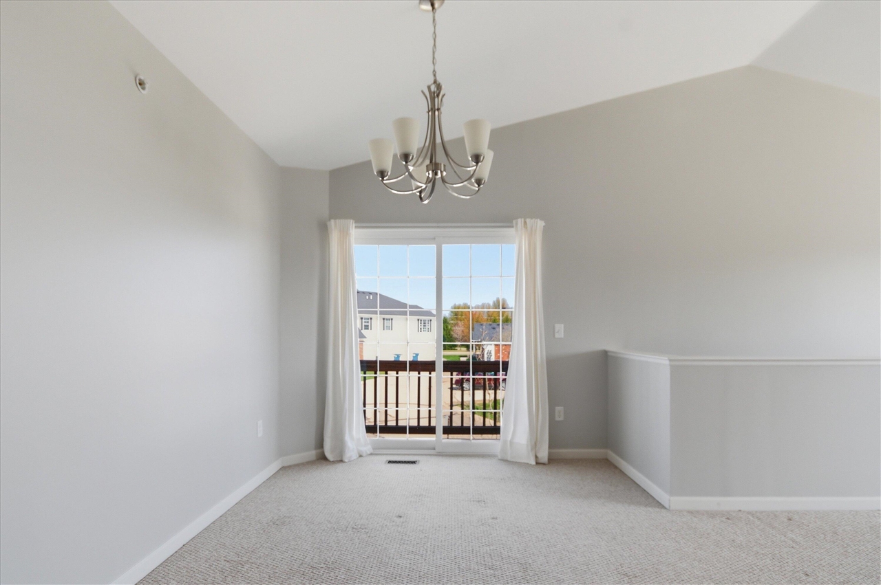 1304 Riversedge Drive Property Photo 7
