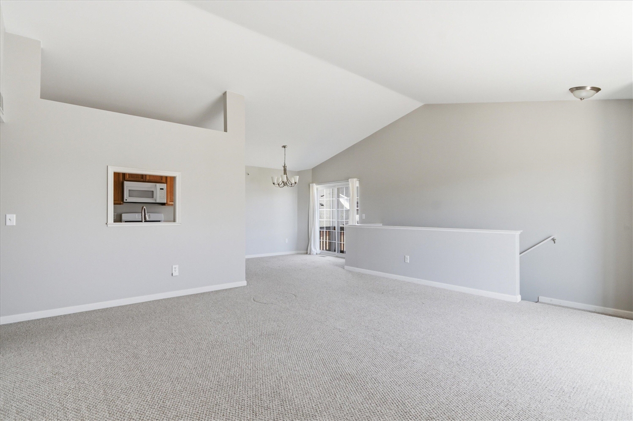 1304 Riversedge Drive Property Photo 21