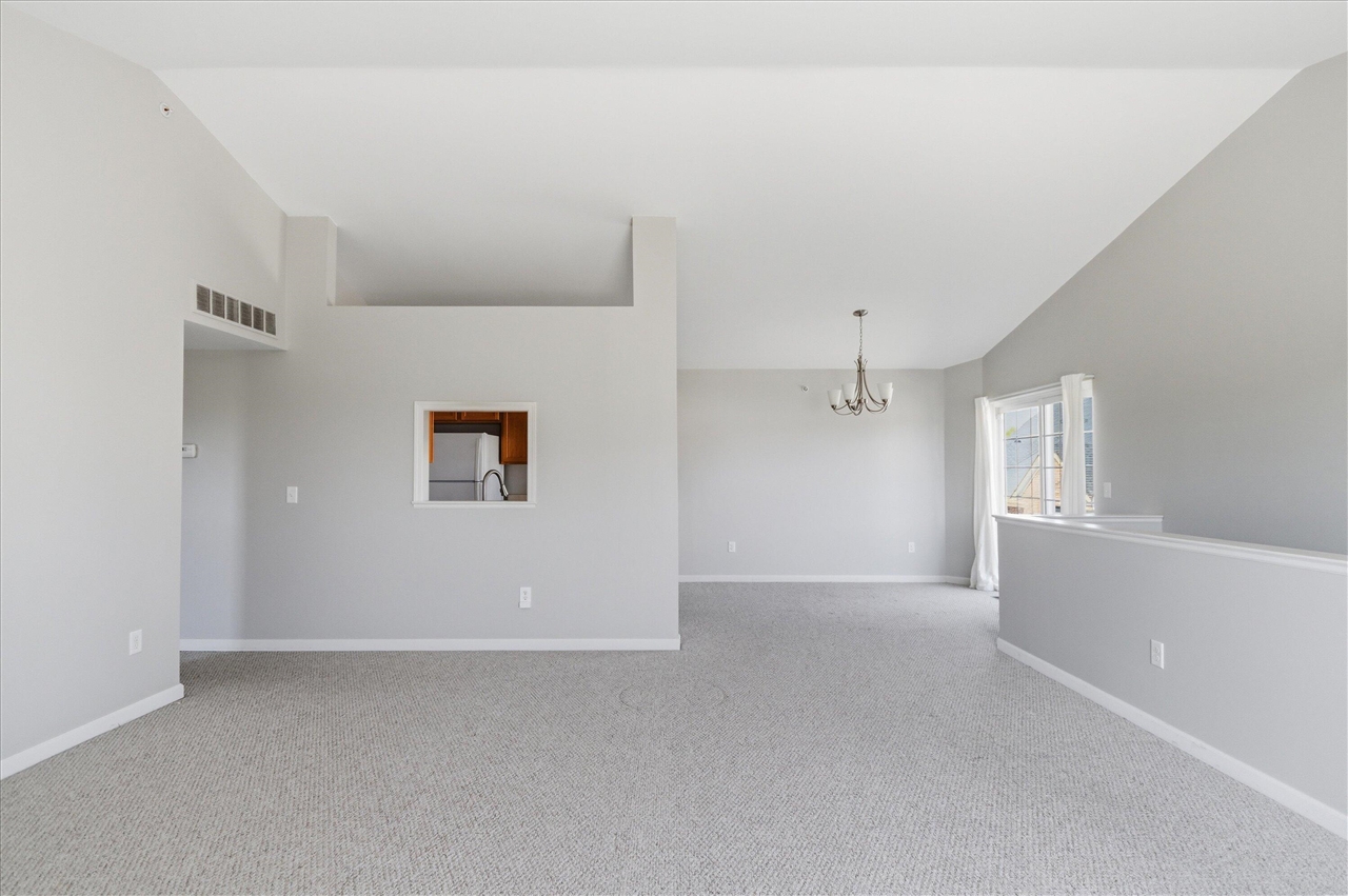 1304 Riversedge Drive Property Photo 22