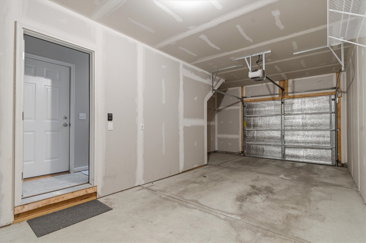 1304 Riversedge Drive Property Photo 36