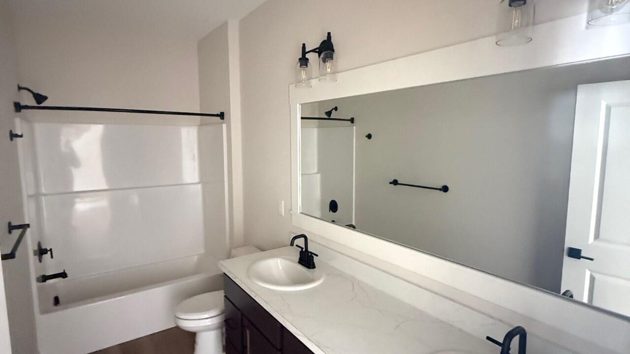 5796 Hay Wagon Road Property Photo 6