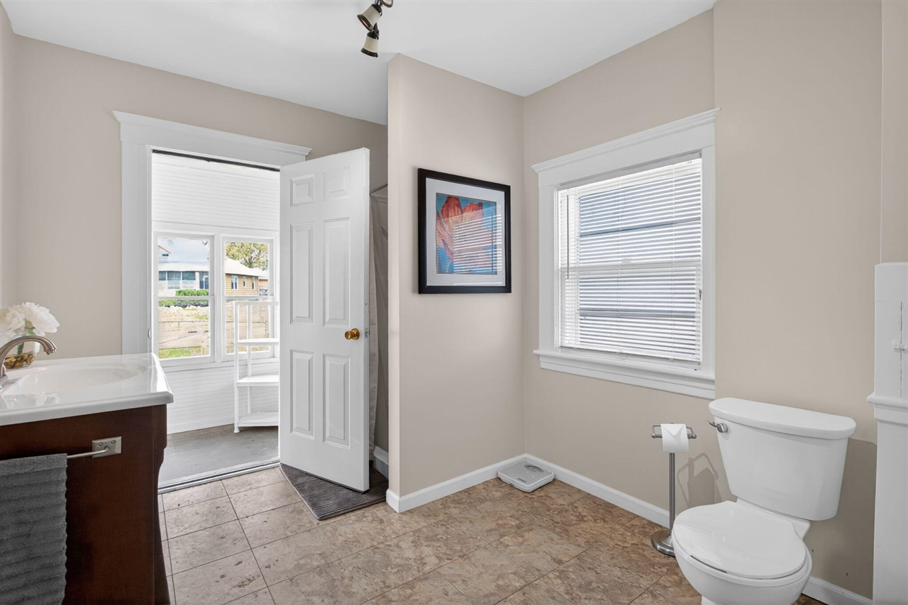 1114 Homewild Avenue Property Photo 21