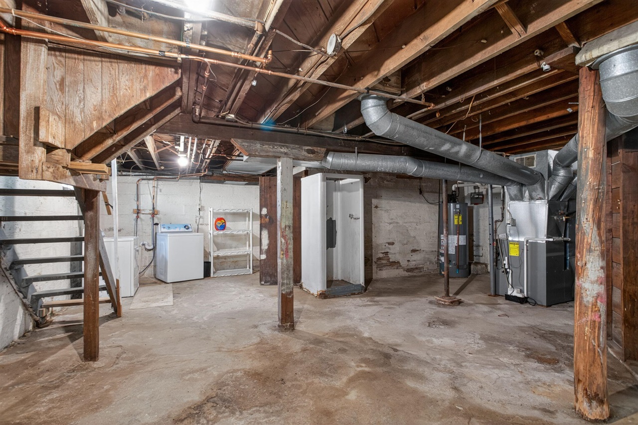 1114 Homewild Avenue Property Photo 24