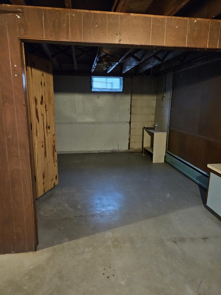 1614 Knapp Avenue Property Photo 9