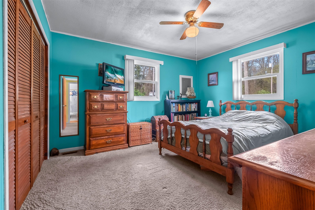 7901 Topinabee Drive Property Photo 15