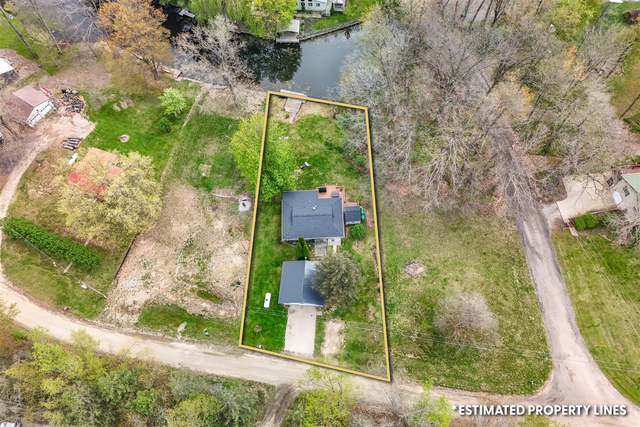 7901 Topinabee Drive Property Photo 32