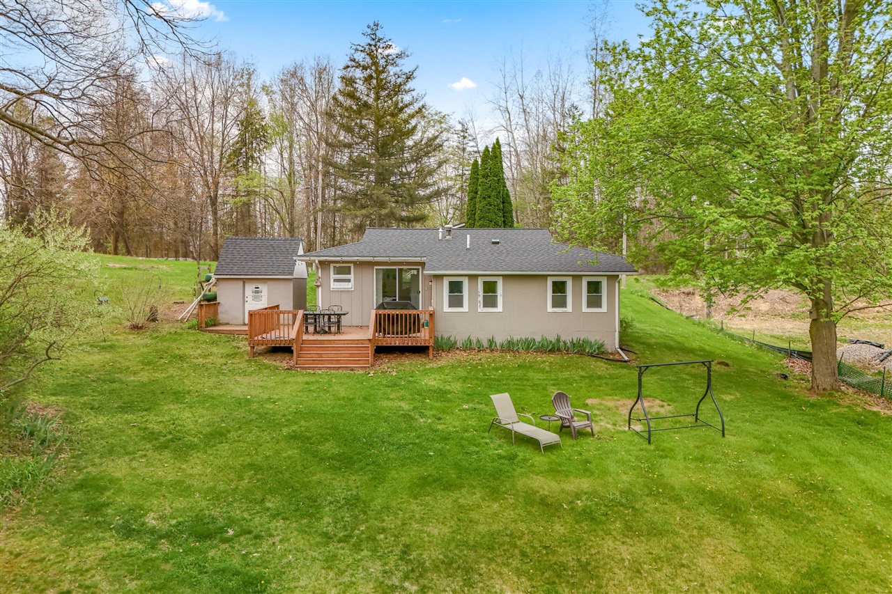 7901 Topinabee Drive Property Photo 43