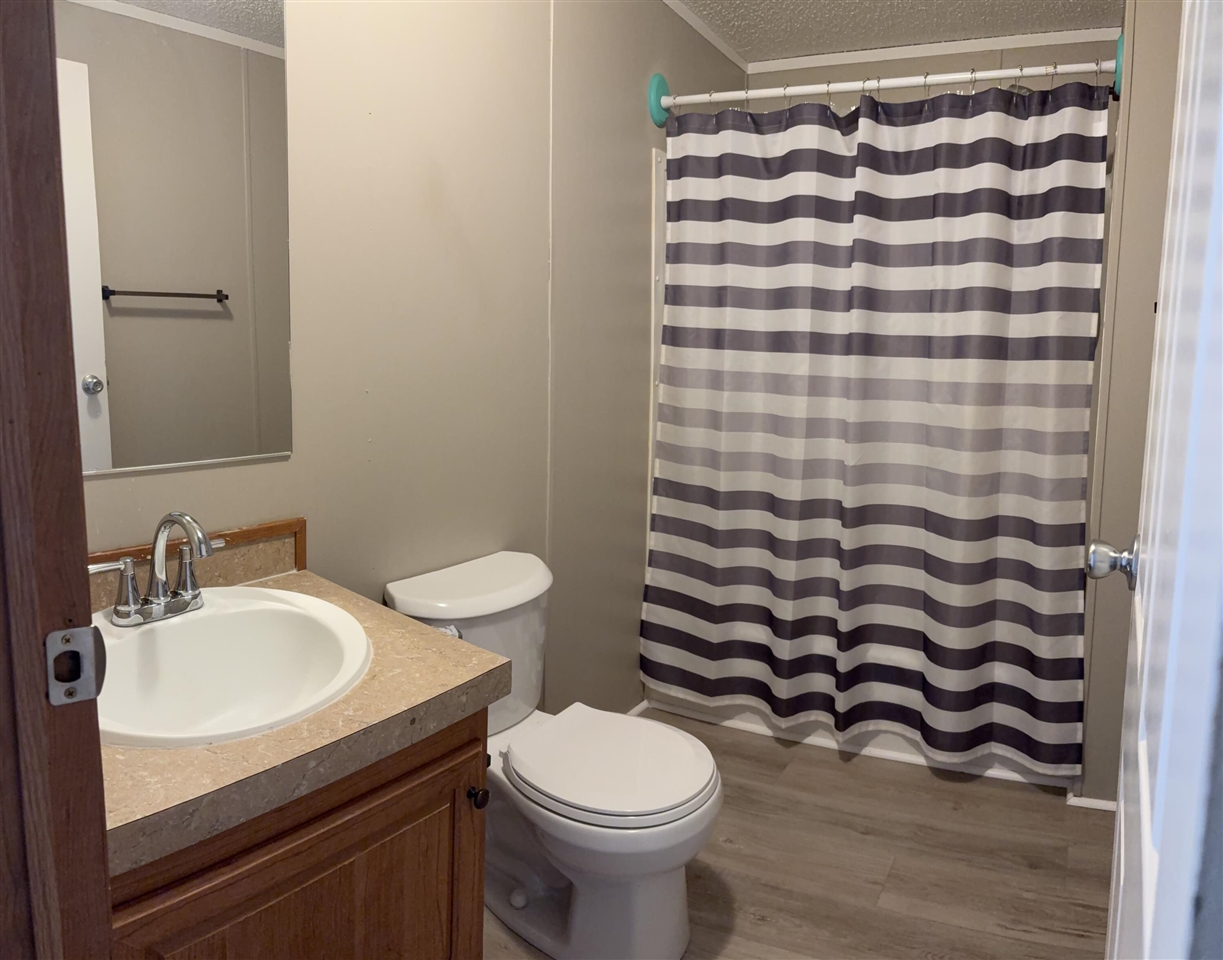 2658 Kitchener Street Property Photo 5