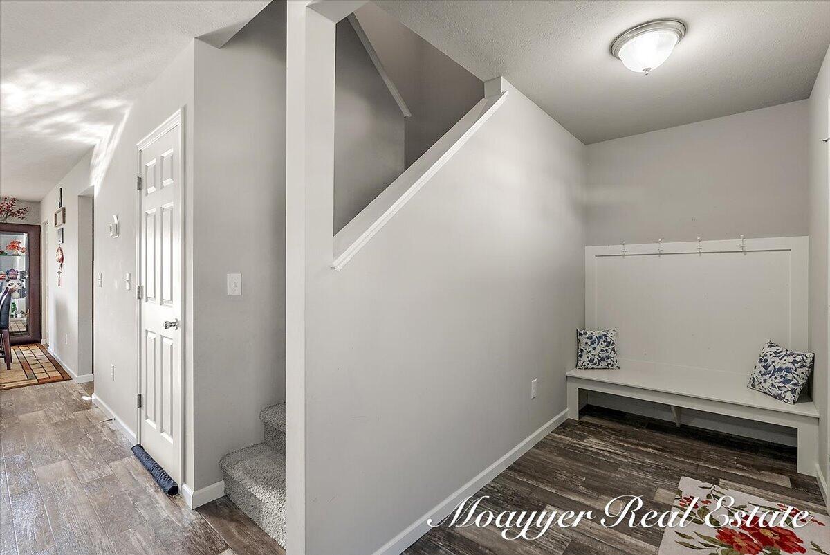 5764 Kiverton Ridge Drive Property Photo 10