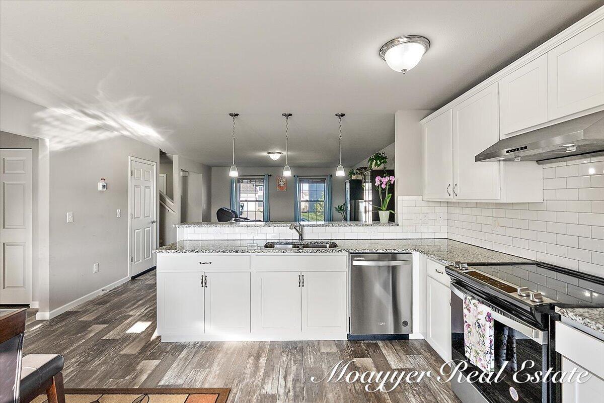 5764 Kiverton Ridge Drive Property Photo 12