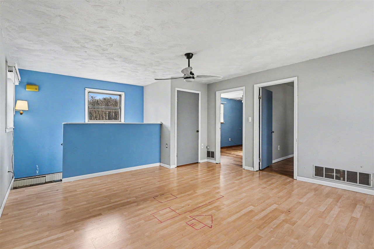 573 River Road Property Photo 3