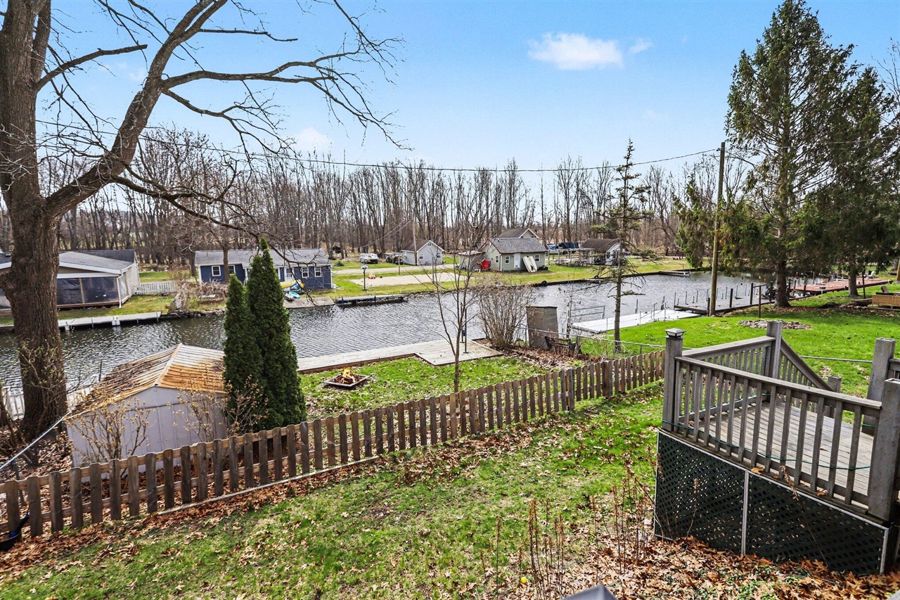 573 River Road Property Photo 18