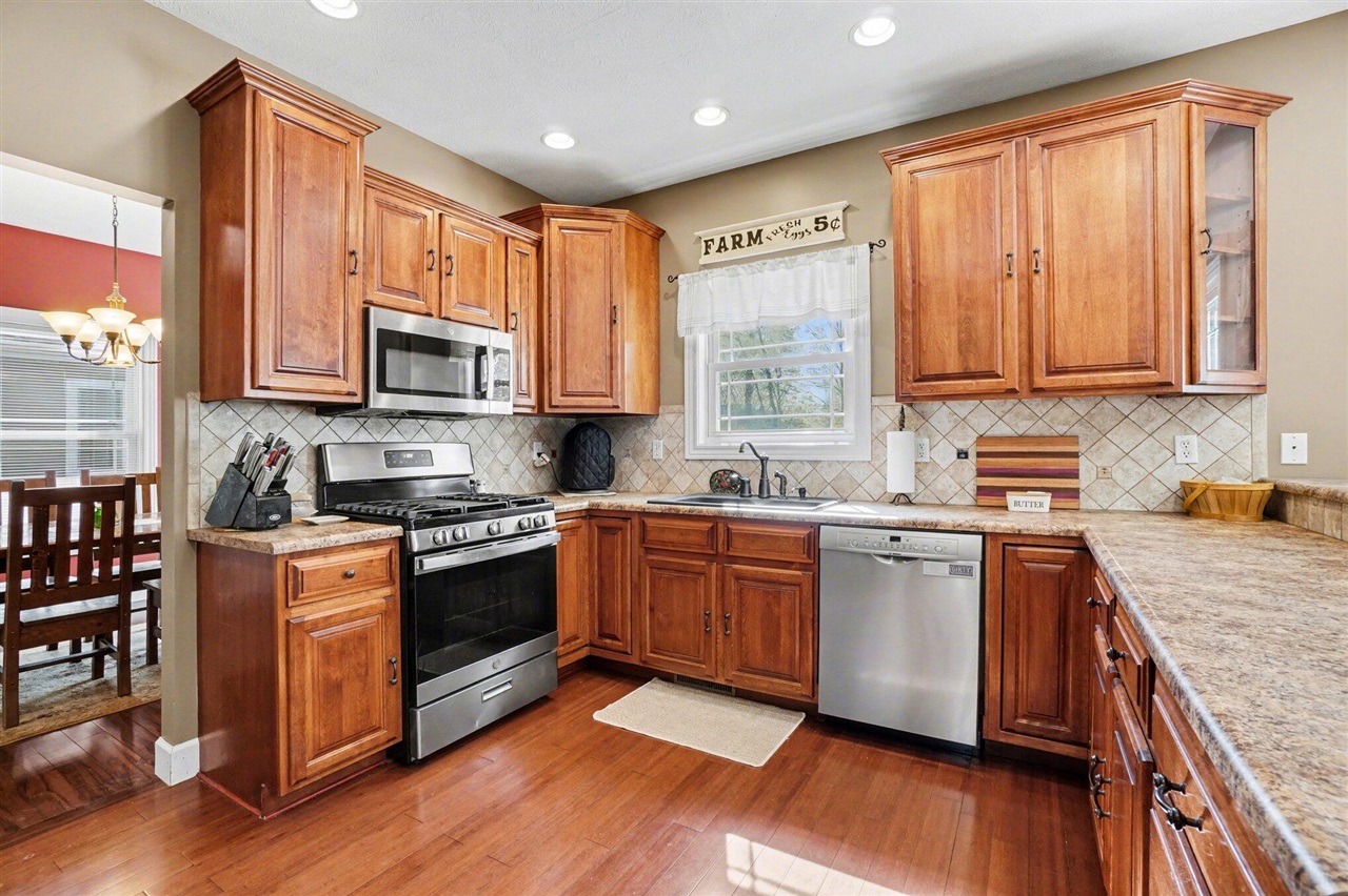 2516 Vanhorn Court Property Photo 7