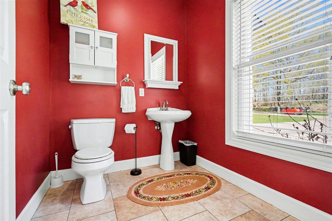 2516 Vanhorn Court Property Photo 14