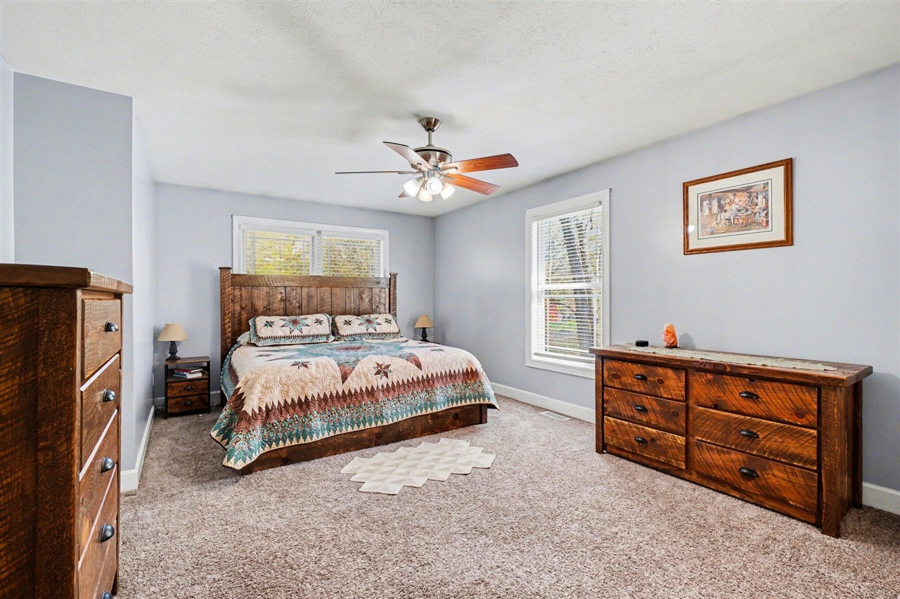 2516 Vanhorn Court Property Photo 15