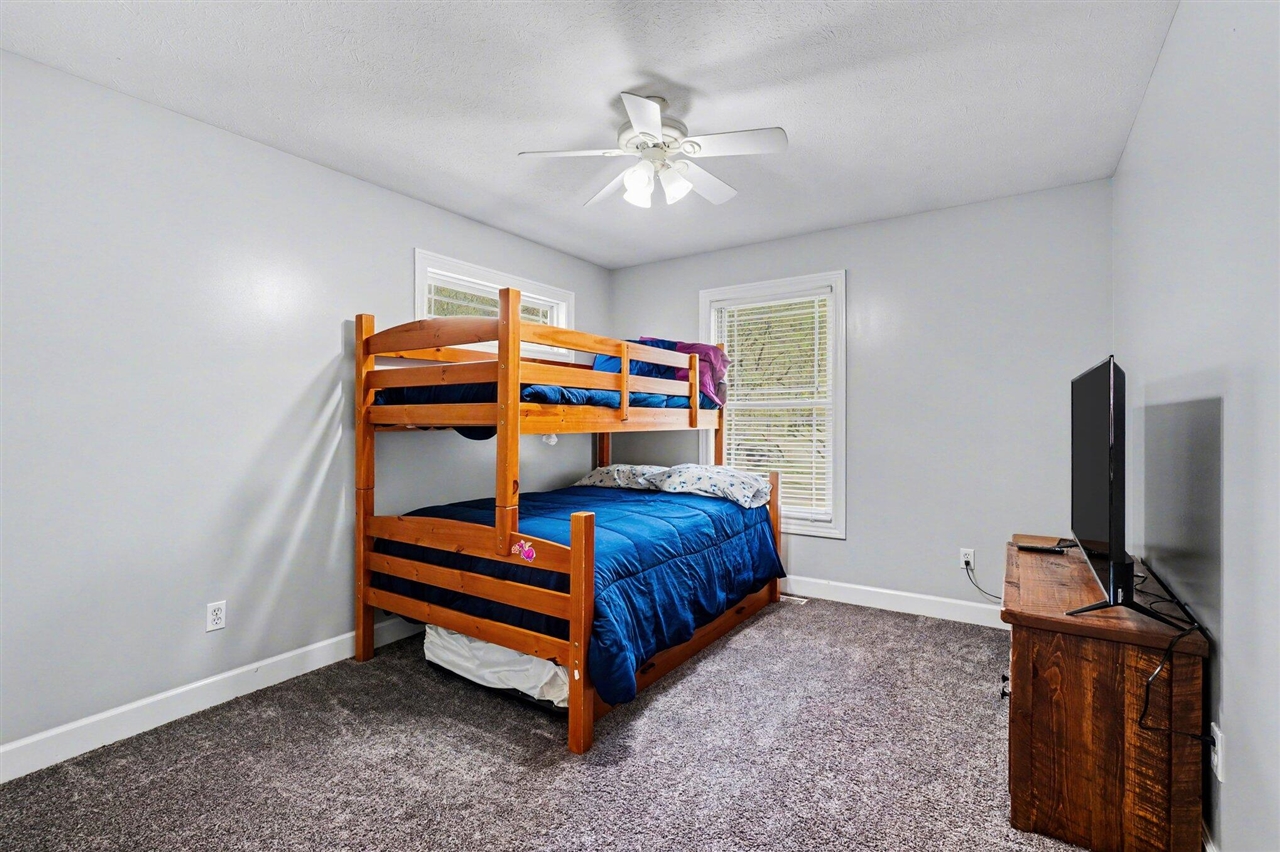 2516 Vanhorn Court Property Photo 19
