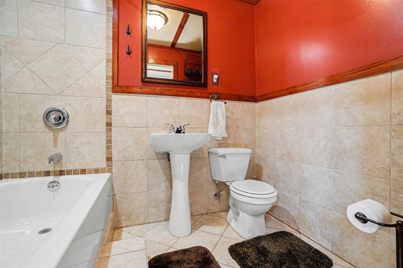 2516 Vanhorn Court Property Photo 25