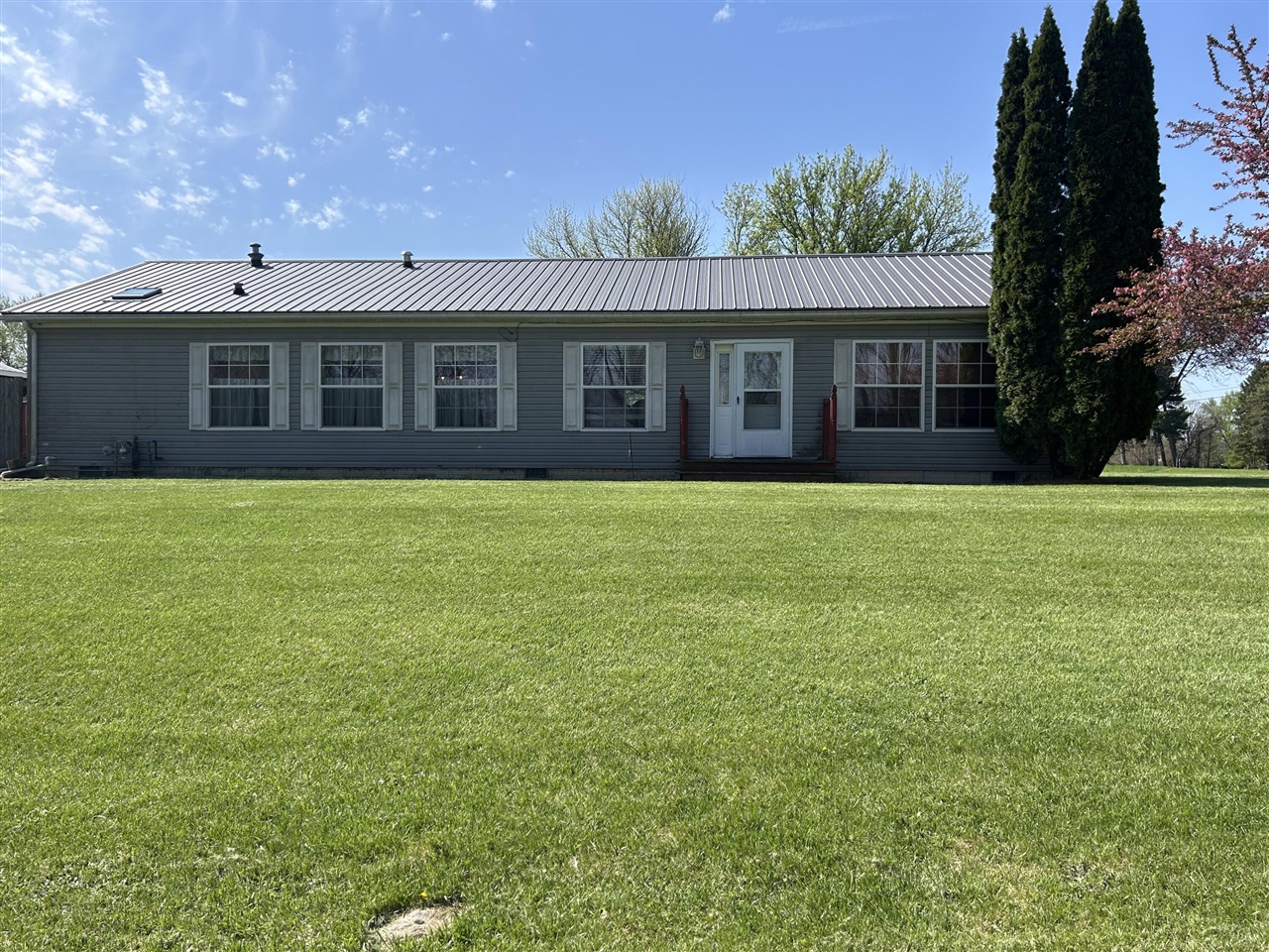 33291 Maryann Drive Property Photo 1