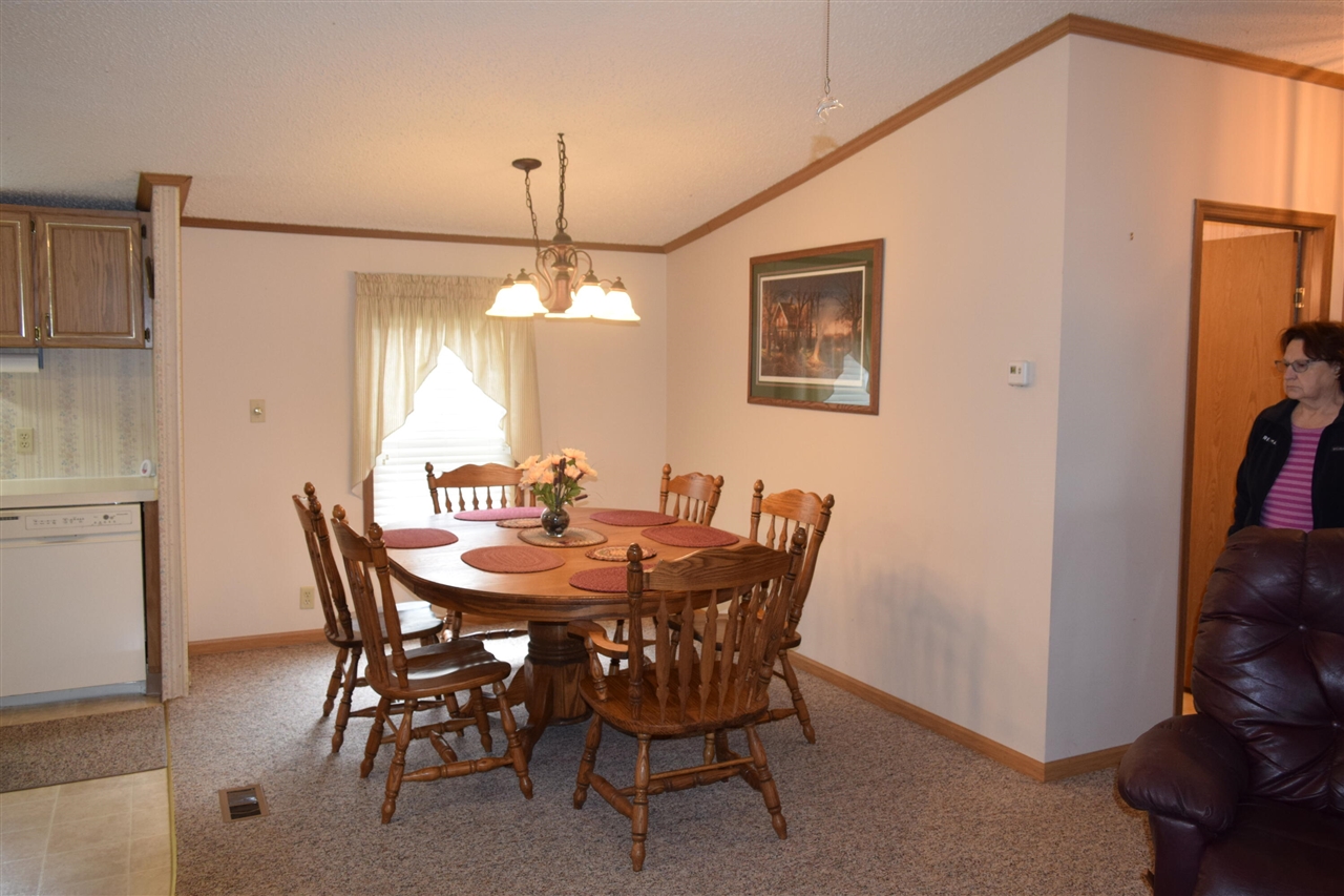 12230 Riverside Drive Property Photo 11