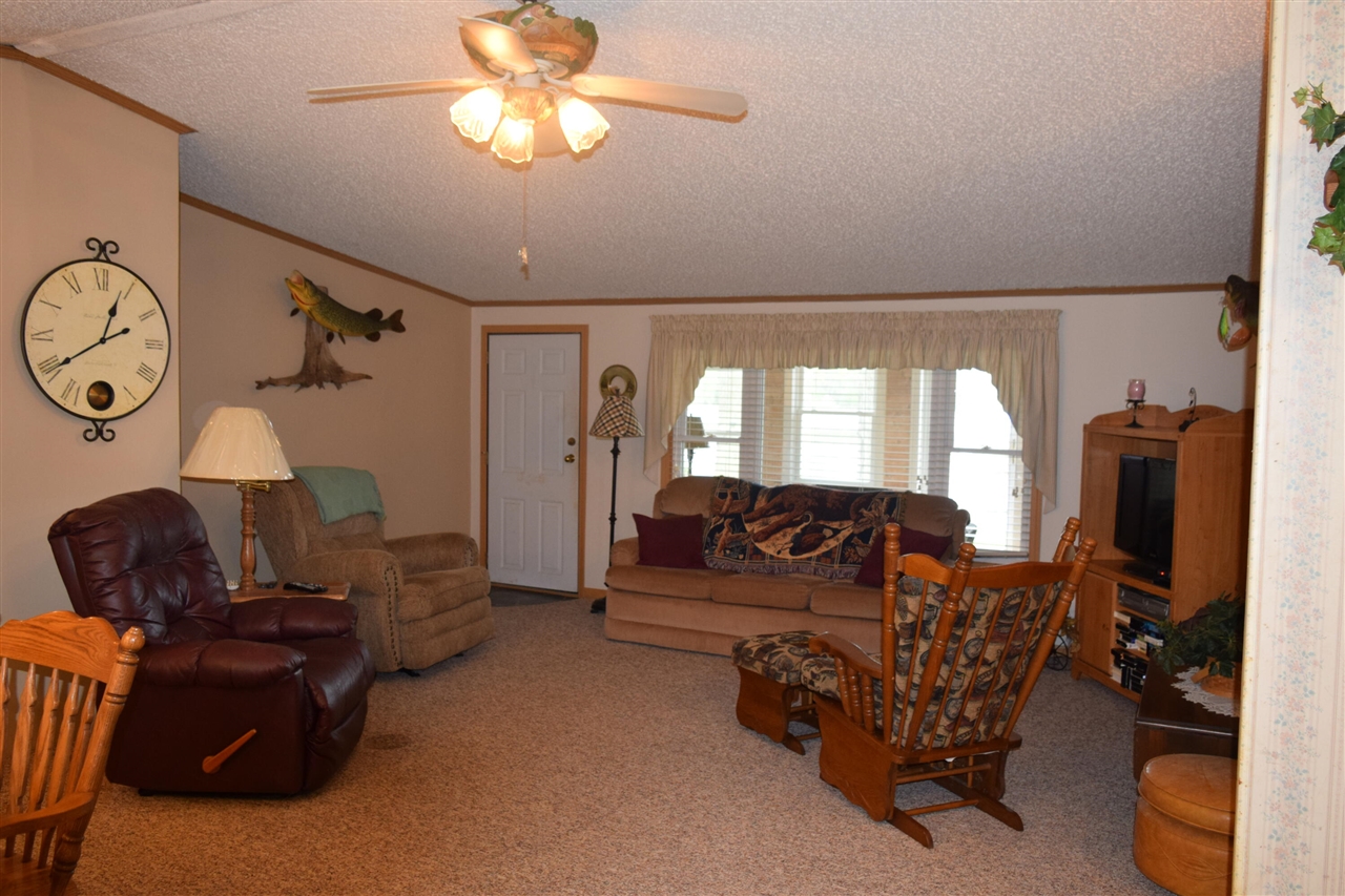 12230 Riverside Drive Property Photo 13