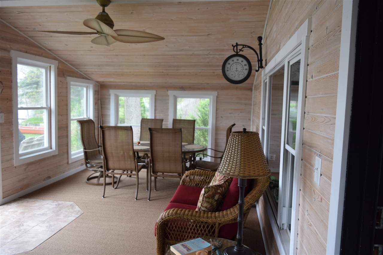 12230 Riverside Drive Property Photo 16