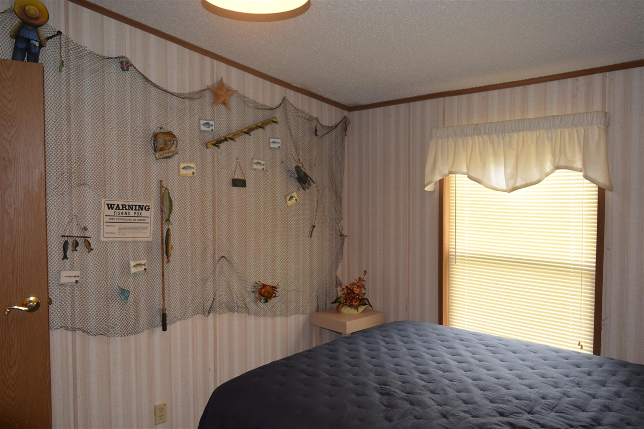 12230 Riverside Drive Property Photo 26