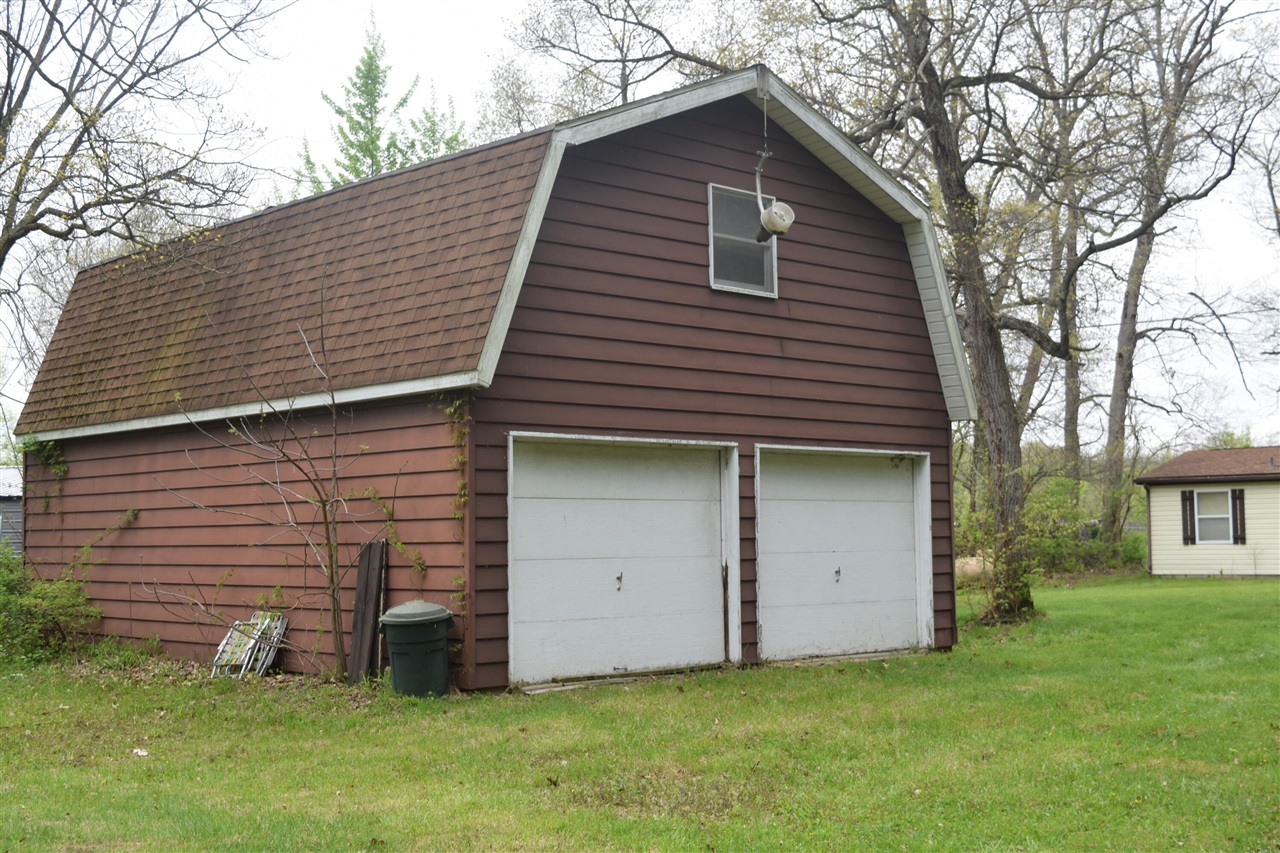 12230 Riverside Drive Property Photo 30