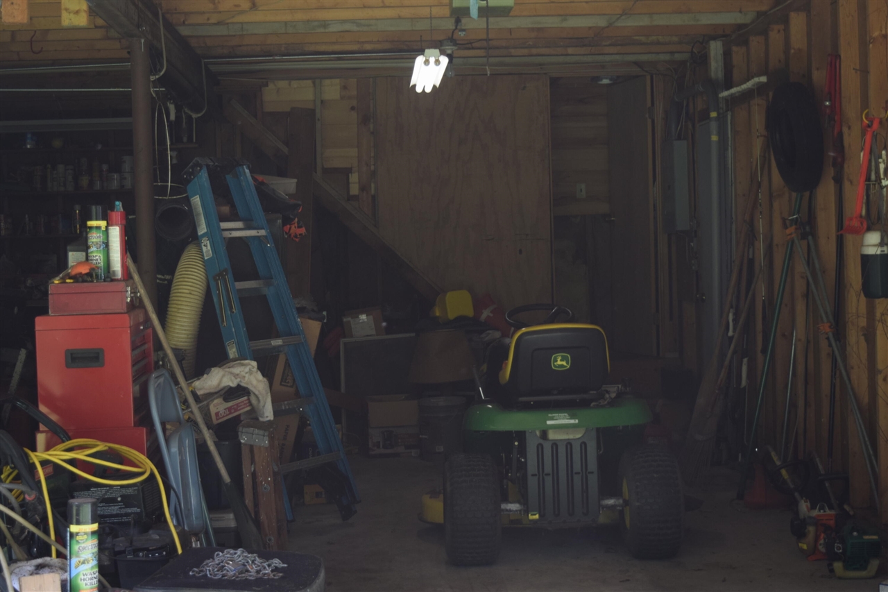 12230 Riverside Drive Property Photo 32