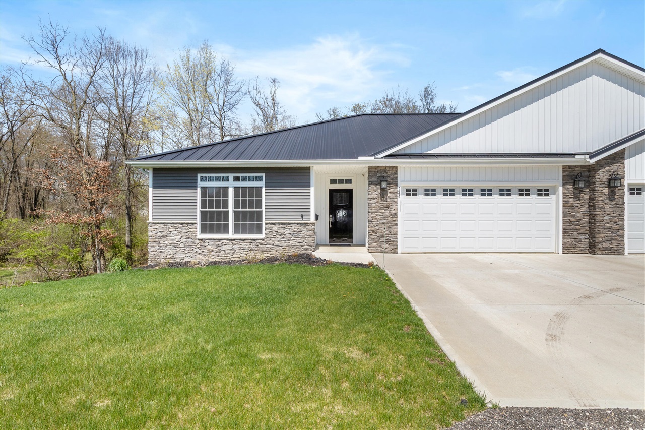 233 Auseon Court Property Photo 1