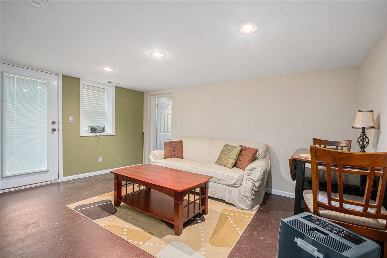 121 E Michigan Street Property Photo 22
