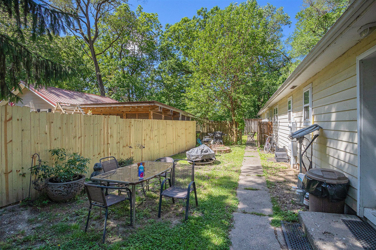 121 E Michigan Street Property Photo 34