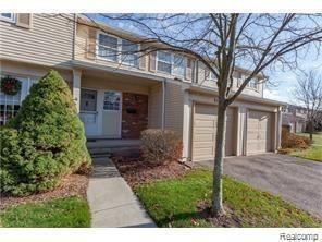 5117 Buckingham Drive Property Photo 1