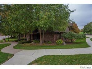 5117 Buckingham Drive Property Photo 5