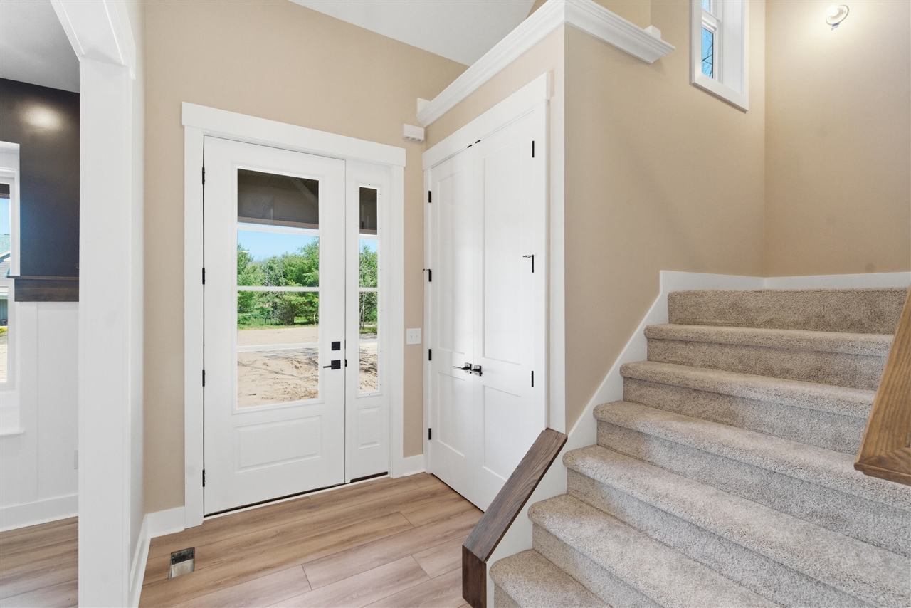 9941 Honey Creek Trail Property Photo 8