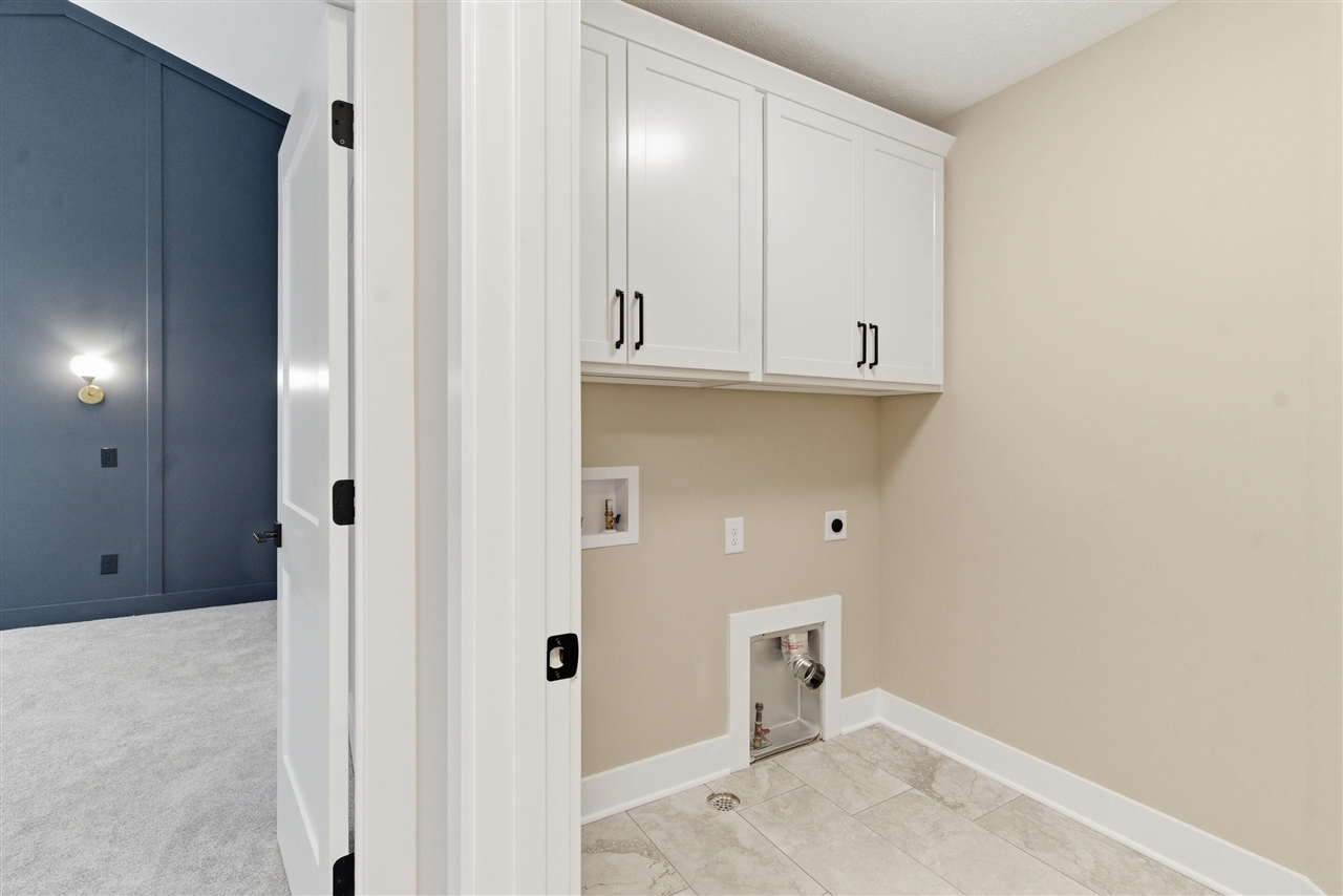 9941 Honey Creek Trail Property Photo 27