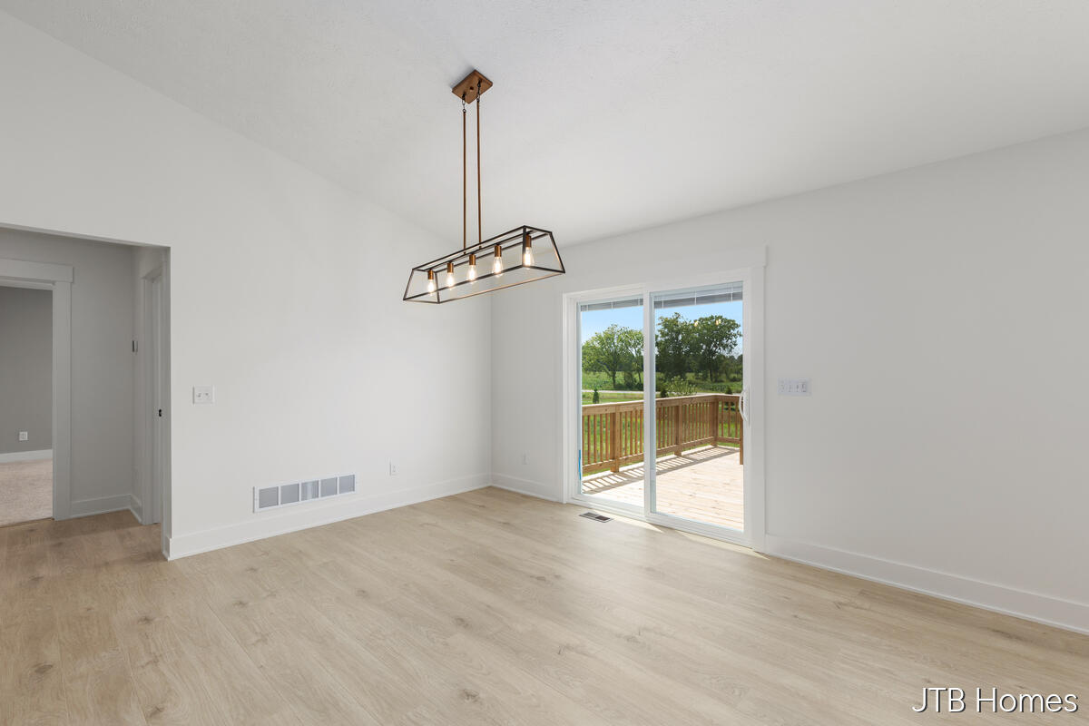 4873 Duttonvale Drive Property Photo 10