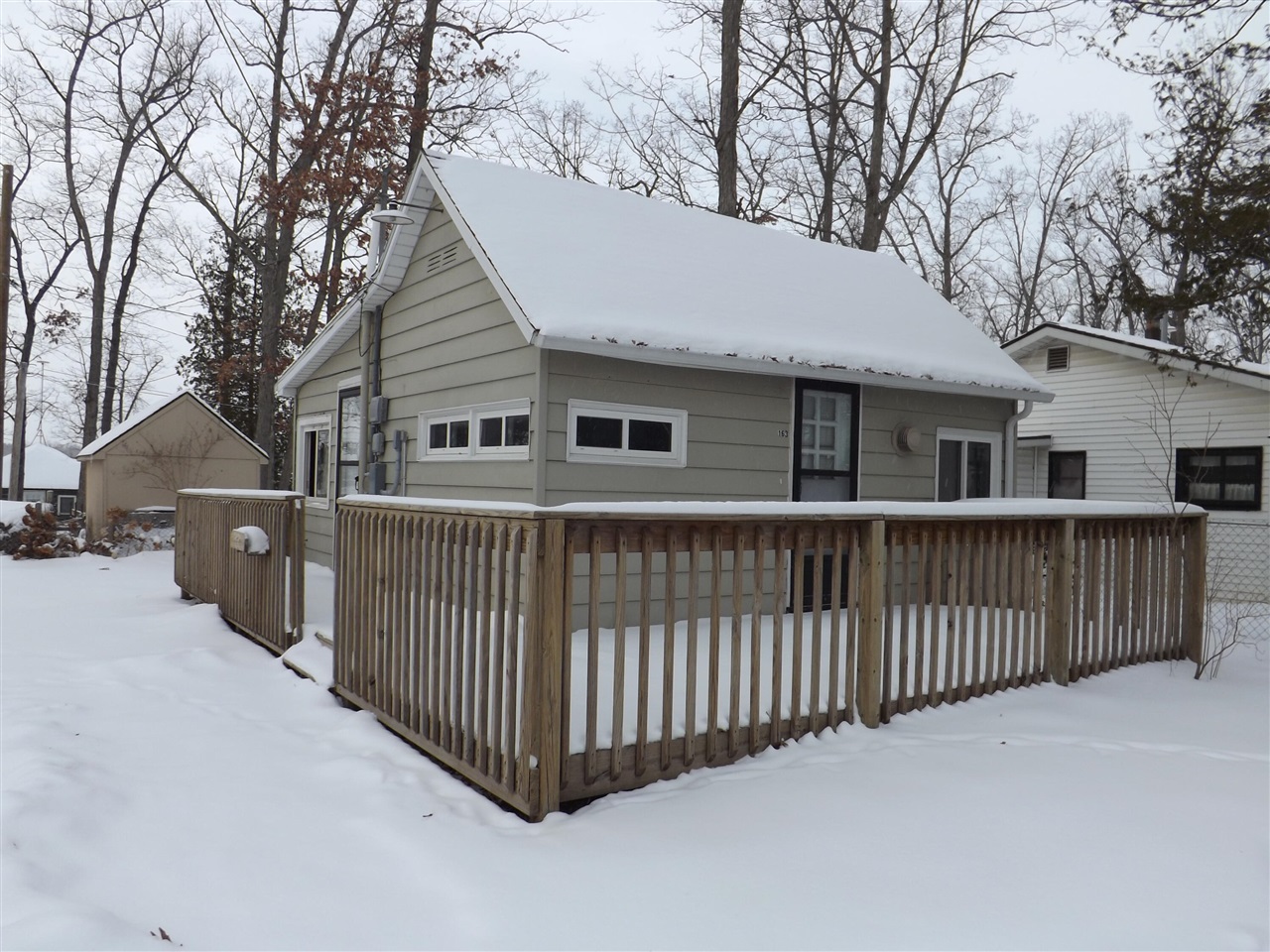 163 Lincoln Alley Property Photo 1